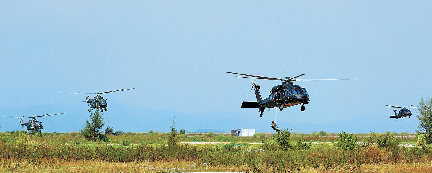 Destacamento de Aviação do Exército Brasileiro realiza capacitação de 200  militares em Operações Aeromóveis - PortalBIDS