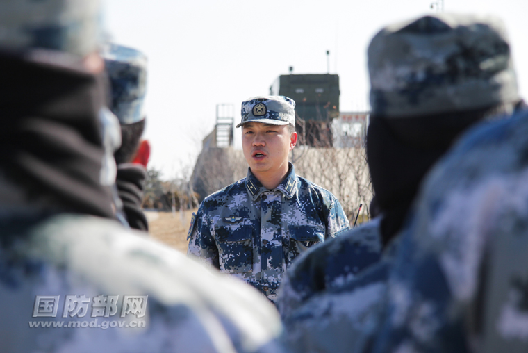 北部战区空军地导某旅紧贴实战标准纠治"和平积习"