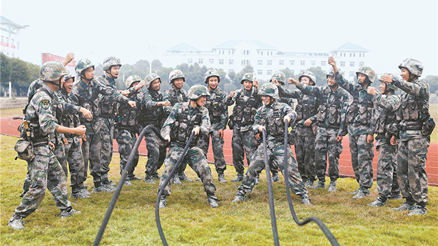 陆军某新兵团多种训练辅助手段提高新战士训练积极性